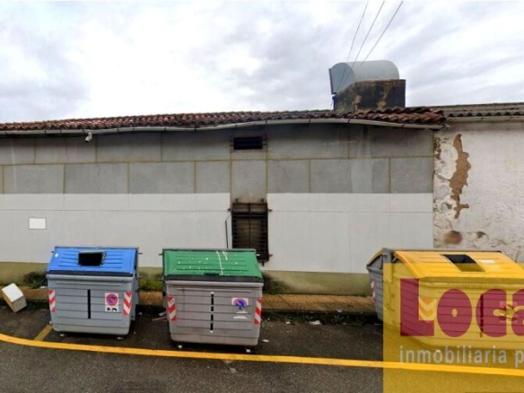 Imagen 3 de Nave industrial de 100 metros en Torrelavega.