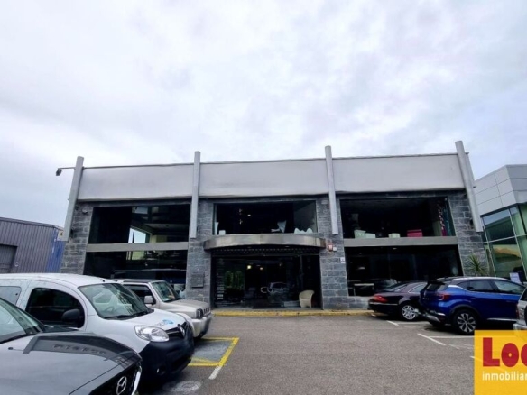 Imagen 3 de Fantástica nave en alquiler en Santander.