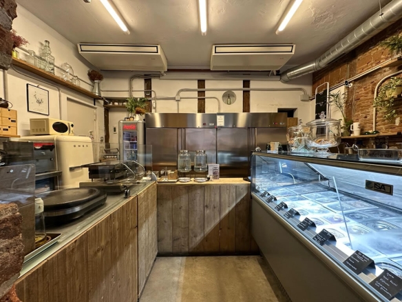 Imagen 2 de Local comercial en Alquiler en Madrid Madrid ARGANZUELA