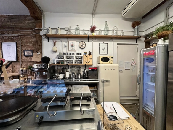 Imagen 4 de Local comercial en Alquiler en Madrid Madrid ARGANZUELA