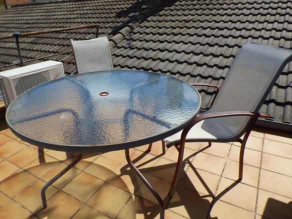 Imagen 1 de CASA DE PLANTA BAJA EN CARDONA CON 3 HAB. DOBLES Y TERRAZA