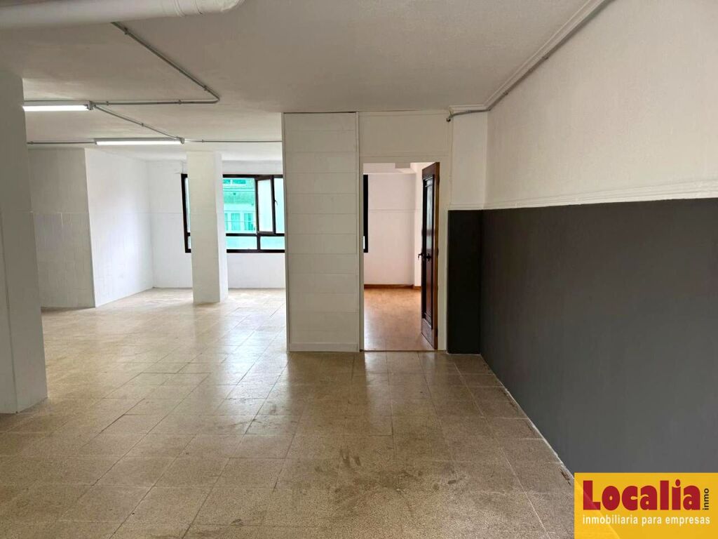 Imagen 3 de Atractivo y a buen precio local en Santander