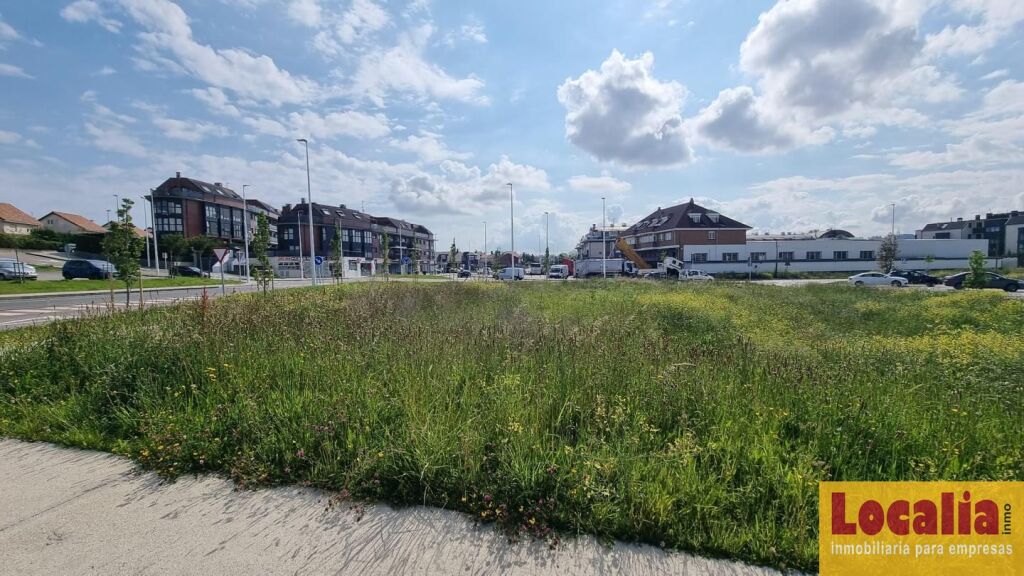 Imagen 1 de Extenso suelo de uso terciario