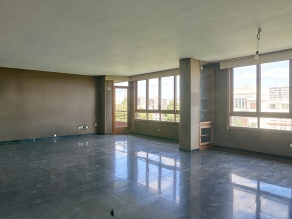 Imagen 2 de Piso en Venta en Valencia Valencia EL PLA DEL REAL