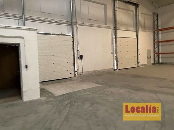 Imagen 4 de Nave Logística y  Distribución en Cantabria
