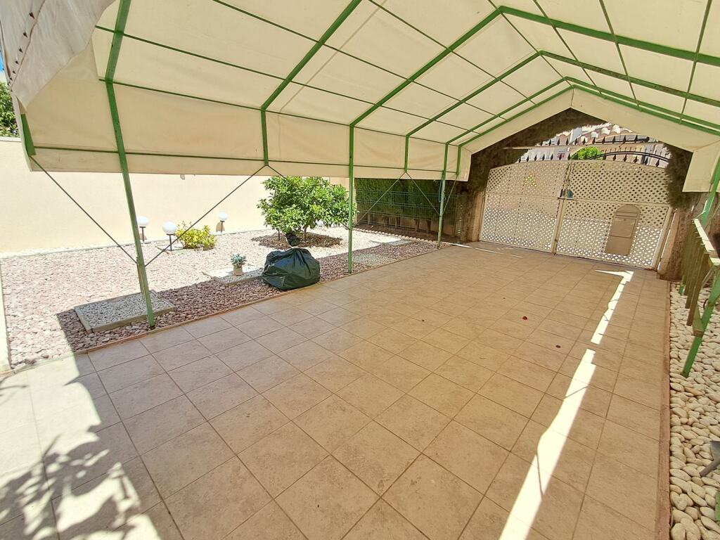 Imagen 4 de Casa-Chalet en Venta en Torrevieja Alicante Imagen 4 de Casa-Chalet en Venta en Torrevieja Alicante