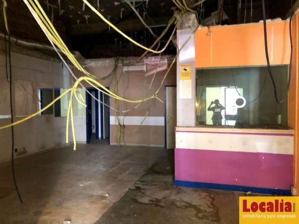 Imagen 3 de Local comercial en el centro de Torrelavega