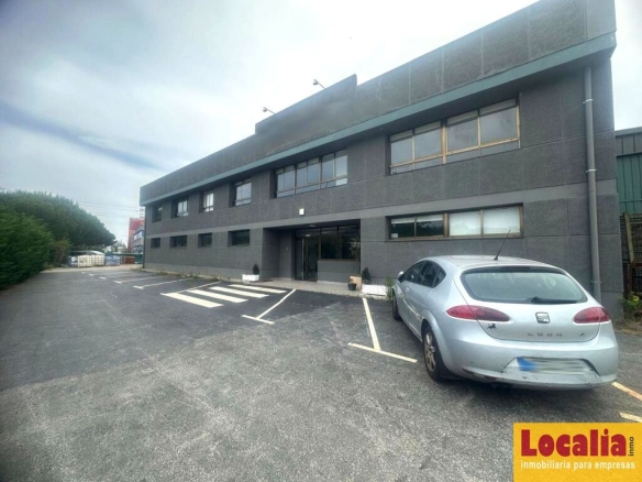 Imagen 2 de Naves industriales con edificio de oficinas