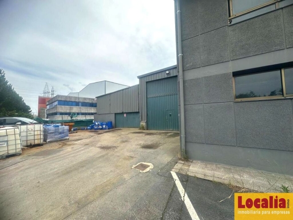 Imagen 4 de Naves industriales con edificio de oficinas