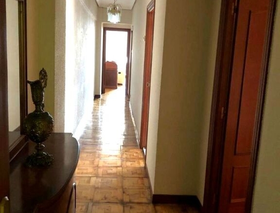 Imagen 3 de Atractivo y céntrico piso en venta. Torrelavega