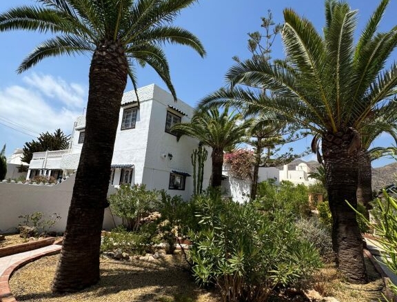 Imagen 2 de Casa-Chalet en Venta en Mojacar Almería