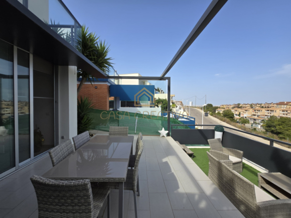 Imagen 4 de Casa-Chalet en Alquiler en Chiva Valencia