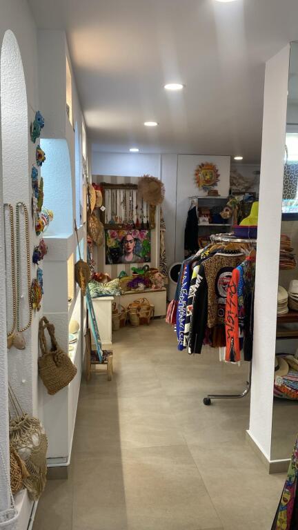 Imagen 3 de Local comercial en Venta en Mojacar Almería