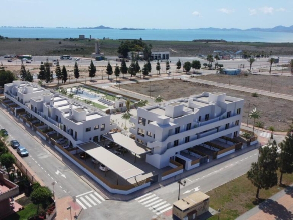 Imagen 3 de Complejo Residencial de Obra Nueva en Los Alcázares Cerca de Serena Golf y del Mar Menor