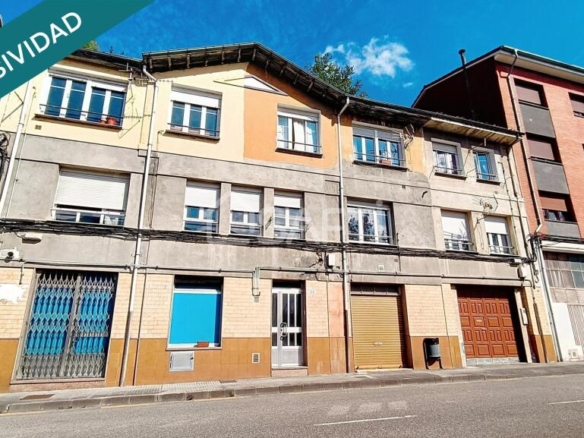 Imagen 1 de Local diáfano con gran potencial en Laviana