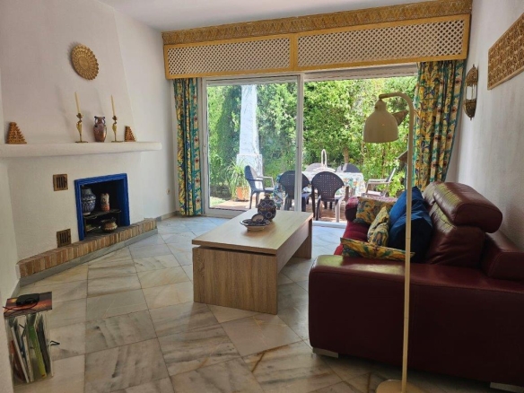 Imagen 3 de Piso en Venta en Calahonda Málaga