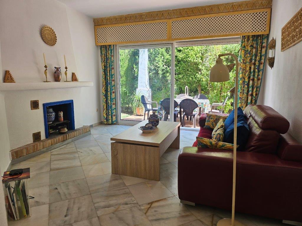 Imagen 3 de Piso en Venta en Calahonda Málaga Imagen 3 de Piso en Venta en Calahonda Málaga