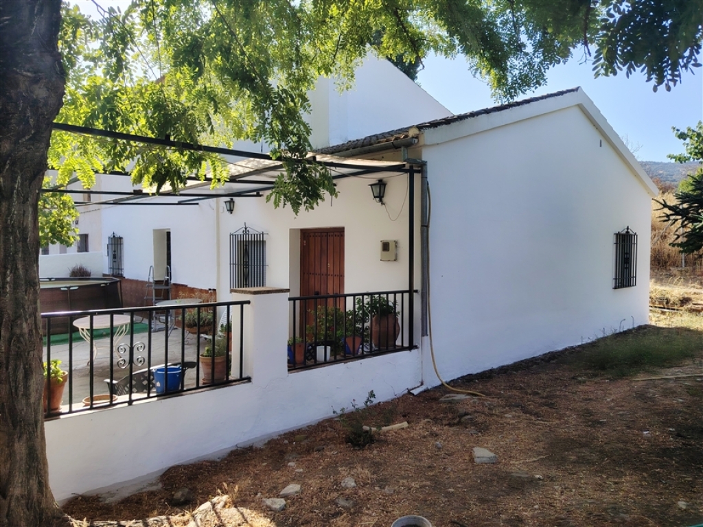 Imagen 1 de Casa de campo-Masía en Venta en Ronda Málaga