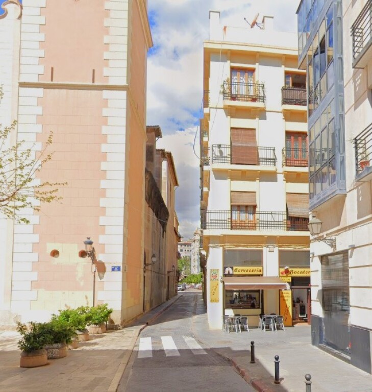Imagen 3 de Local comercial en Venta en Valencia Valencia CIUTAT VELLA
