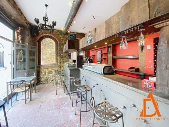 Imagen 1 de Alquiler con opción a compra en pleno corazón de Grado listo para arrancar