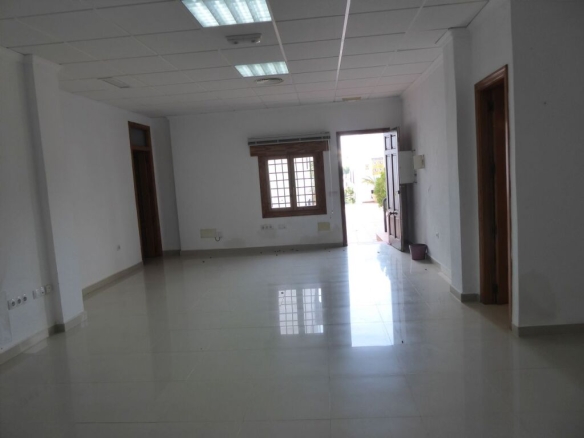 Imagen 4 de Oficina en Venta en Mojacar Almería