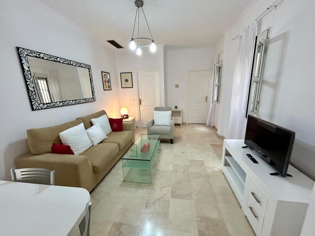 Imagen 1 de Magnifico piso en alquiler en el Arenal de Sevilla!!!