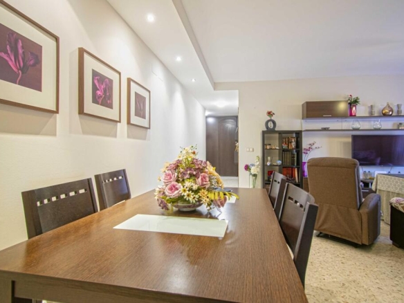 Imagen 4 de Fantástico piso en Los Bermejales con plaza de garaje y trastero!!!!