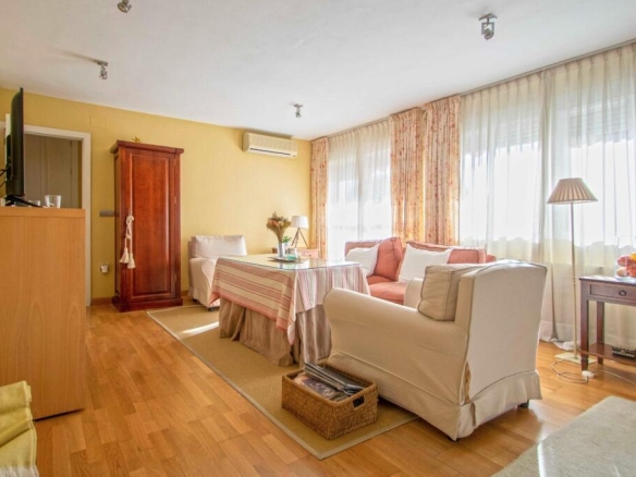 Imagen 2 de Precioso piso en Ronda de Triana con terraza!!!