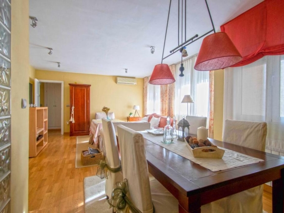 Imagen 3 de Precioso piso en Ronda de Triana con terraza!!!