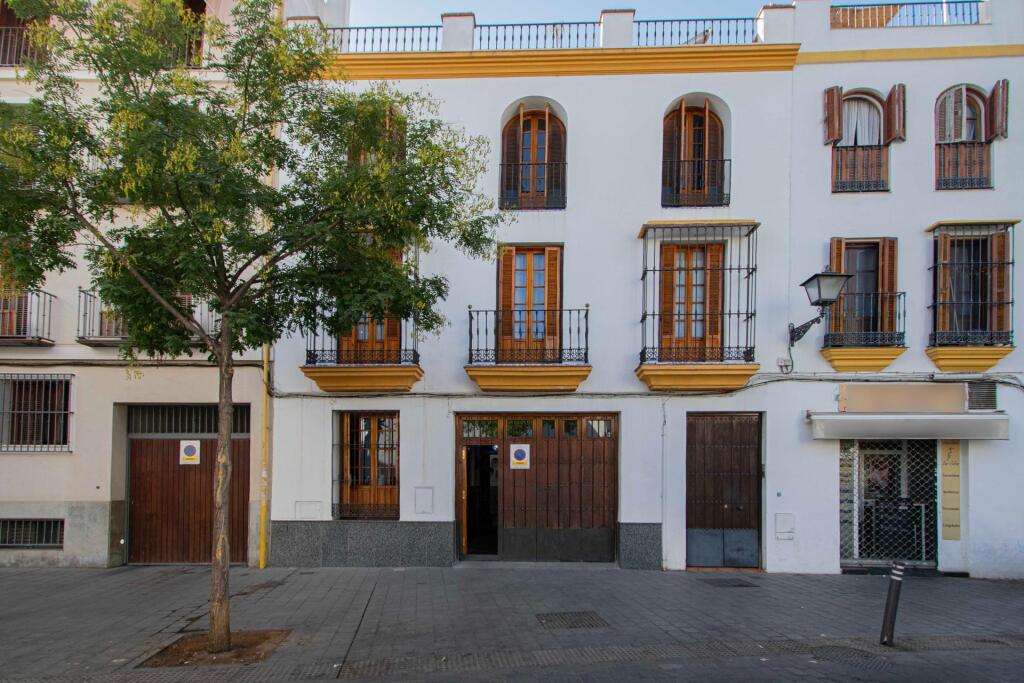 Imagen 2 de Casa-Chalet en Venta en Sevilla Sevilla Imagen 2 de Casa-Chalet en Venta en Sevilla Sevilla