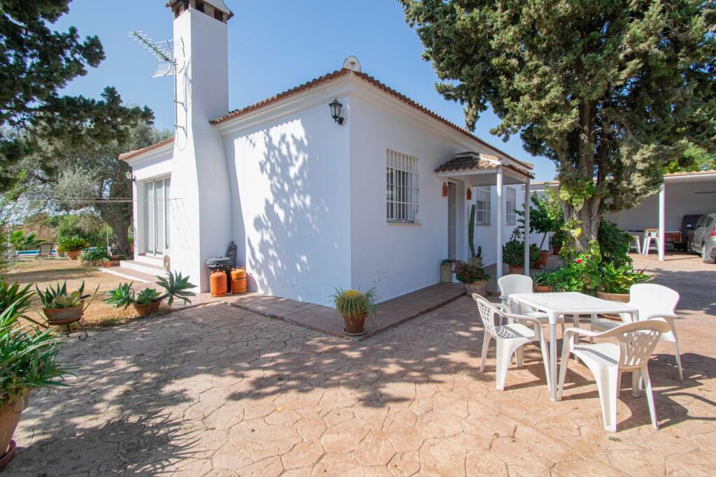 Imagen 4 de Espectacular chalet independiente en Sanlúcar La Mayor!!! Imagen 4 de Espectacular chalet independiente en Sanlúcar La Mayor!!!