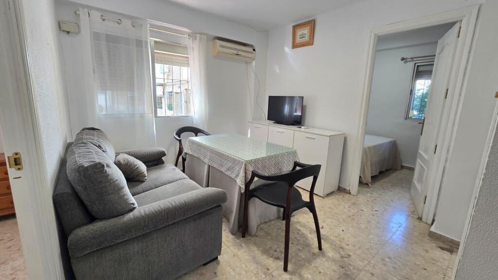 Imagen 2 de PISO DE ALQUILER PARA LARGA DURACIÓN Imagen 2 de PISO DE ALQUILER PARA LARGA DURACIÓN