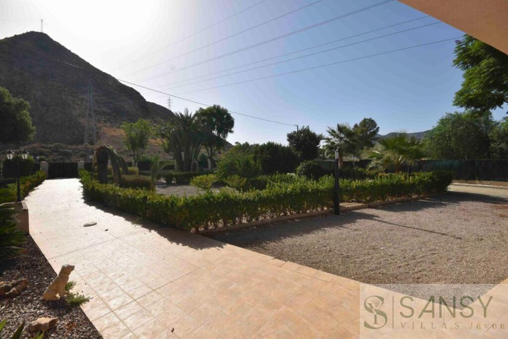 Imagen 4 de Casa-Chalet en Venta en Callosa De Segura Alicante Imagen 4 de Casa-Chalet en Venta en Callosa De Segura Alicante