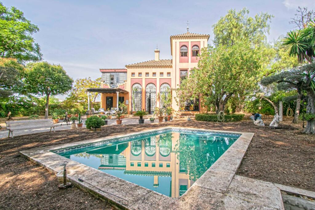 Imagen 2 de ESPECTACULAR FINCA EN CARRETERA MAIRENA - ALMENSILLA !!!