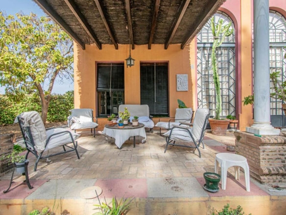 Imagen 3 de ESPECTACULAR FINCA EN CARRETERA MAIRENA - ALMENSILLA !!!