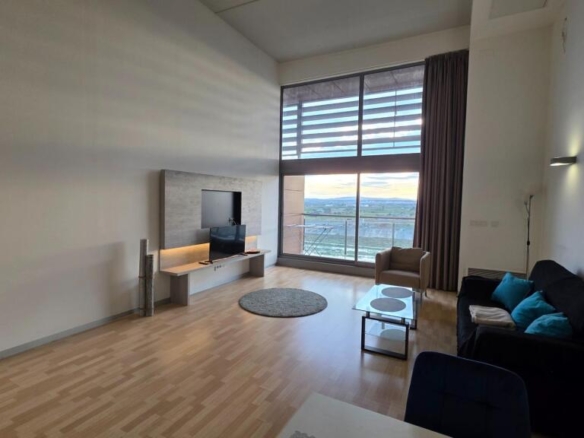 Imagen 3 de Ático en alquiler calle Andarella 2