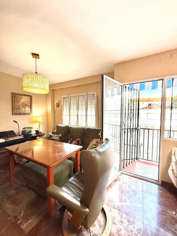 Imagen 4 de Magnífico piso con balcón en La Alfalfa Imagen 4 de Magnífico piso con balcón en La Alfalfa