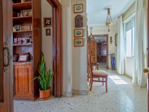 Imagen 4 de PISO EN VENTA EN PLENO CORAZÓN DE TRIANA