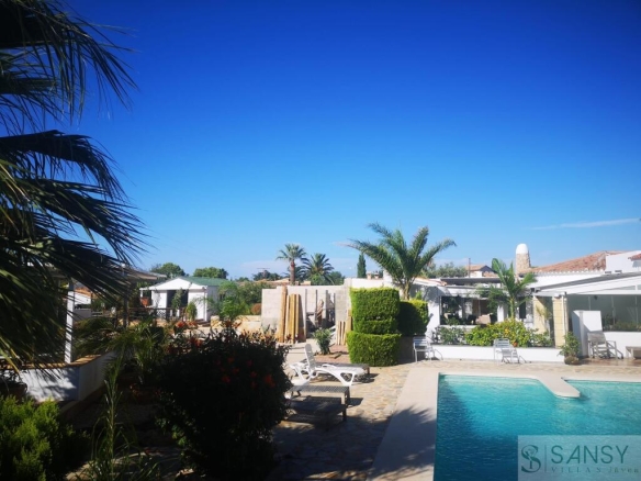 Imagen 4 de Casa-Chalet en Venta en Denia Alicante