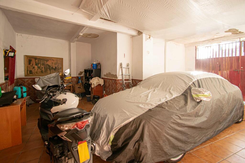 Imagen 3 de Gran casa de pueblo en el corazón de Tomares!!!! Imagen 3 de Gran casa de pueblo en el corazón de Tomares!!!!