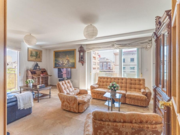 garaje + trastero y super luminoso!