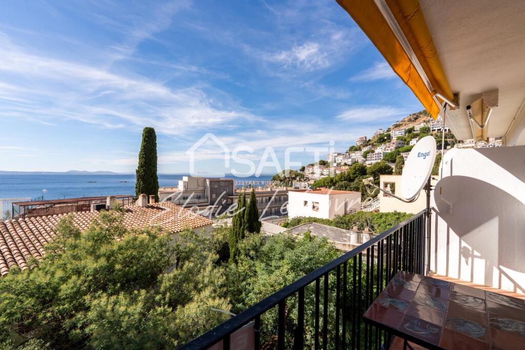 Imagen 4 de Apartamento con vistas al mar en Canyelles con licencia turística