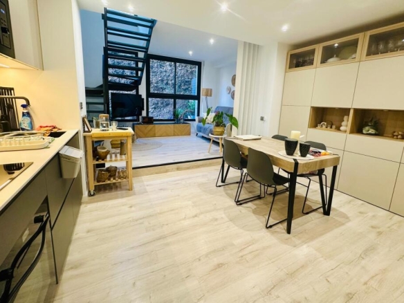 Imagen 2 de Espectacular dúplex recién reformado en zona prime