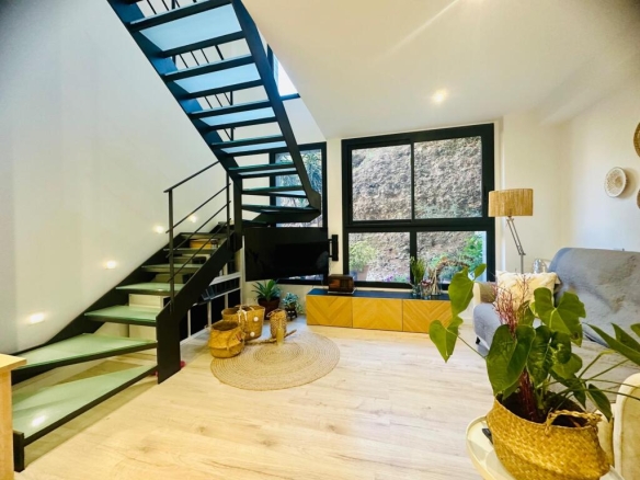 Imagen 1 de Espectacular dúplex recién reformado en zona prime