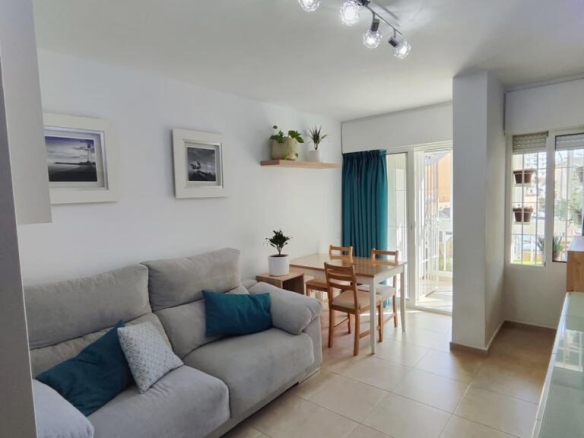 Imagen 1 de COQUETO APARTAMENTO DE UN DORMITORIO A 10 MINUTOS DE LA PLAYA