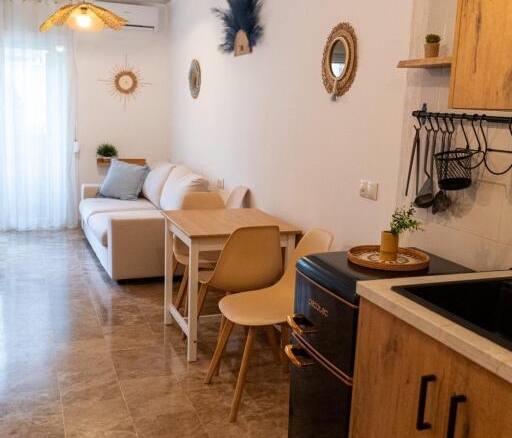 Imagen 3 de FANTASTICO ESTUDIO REFORMADO BAJONDILLO DE TORREMOLINOS