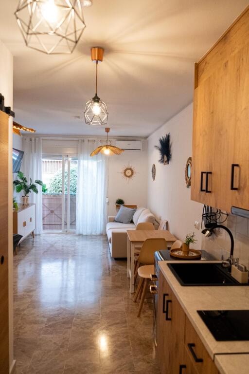 Imagen 1 de FANTASTICO ESTUDIO REFORMADO BAJONDILLO DE TORREMOLINOS