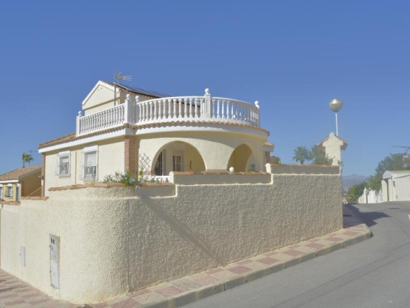 Imagen 2 de Venta de villa en Gran alacant