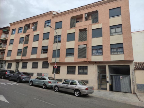 Imagen 2 de PISO PARA REFORMAR EN EL CENTRO DE SANTA BÁRBARA