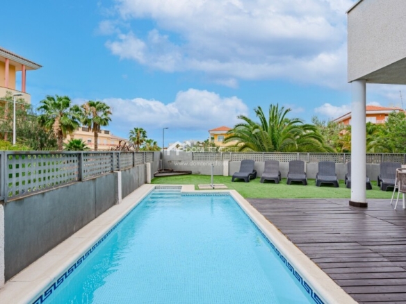 Imagen 4 de Casa de pueblo en Venta en Adeje Santa Cruz de Tenerife